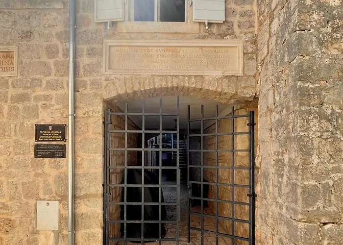 Revelin Hvar